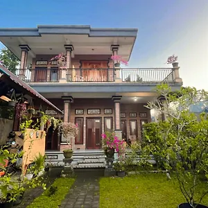 Homestay Nano Ari And Art Class